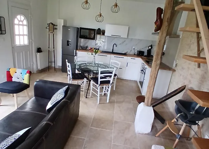 Les Lauriers Roses - Petit Coin De Paradis - 4p Σπίτι διακοπών Lavercantière